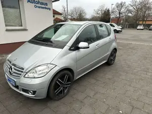 Mercedes-Benz A 200 A 200 (169.033)