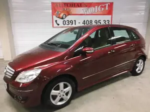Mercedes-Benz B 200 Sitzheizung, Teilleder, rot-met.