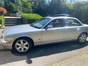 Jaguar XJ8 4.2 Liter Sovereign