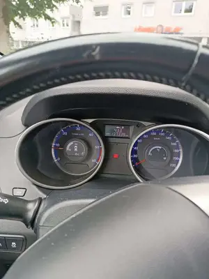 Hyundai iX35 1.7 CRDi 2WD 5 Star Edition Bild 3