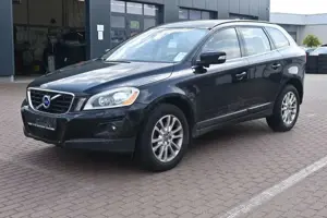 Volvo XC60 D5 AWD AUT*Summum*PANO*BLIS*AHK*Mietkauf