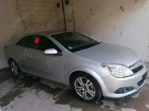 Opel Astra Twin Top Kabrio