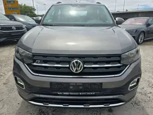 Volkswagen T-Cross Life 1,0 TSI R-LINE NAVI Bild 2