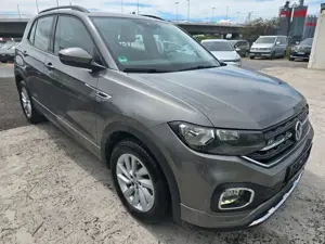 Volkswagen T-Cross Life 1,0 TSI R-LINE NAVI Bild 3