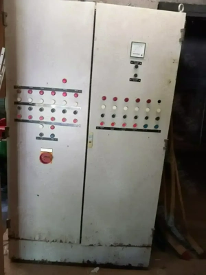 Schaltschrank zum herrichten oder Basteln