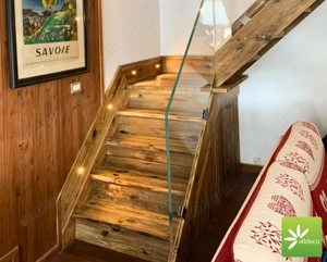 Treppen aus Altholz