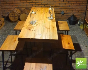 Tisch aus Altholz - maßgefertigt Bild 8