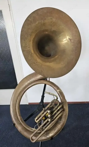 H. N. White King  Giant  1270 BBb Sousaphone