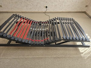 Elektrisch verstellbarer Lattenrost