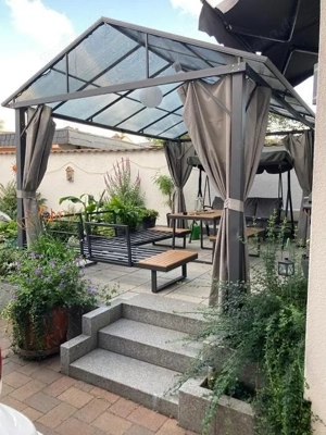 Freistehender Gartenpavillon 