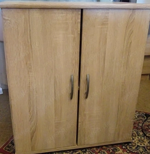 schöne Kommode, Schrank