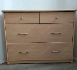 Kommode 105 breit, 51 tief, 84 hoch