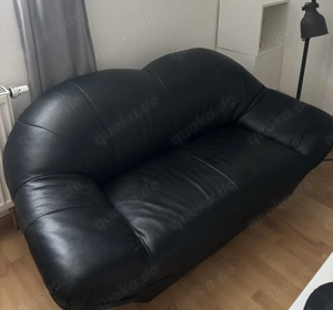 Biete schwarze Ledercouch