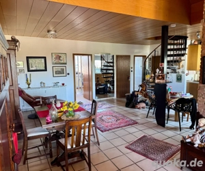 Außergewöhnliche 3,5 Zimmer Wohnung über 2 Ebenen in Dortmund-Brechten