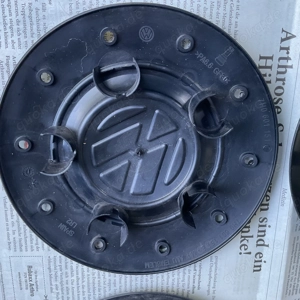 VW - Radkappen, mit Alu-Emblem für T5 Bild 3