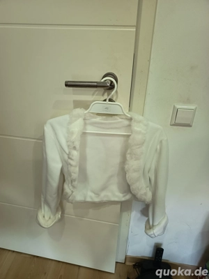 Komplettes Kommunionsoutfit