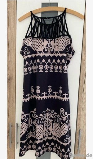 kleid neu S