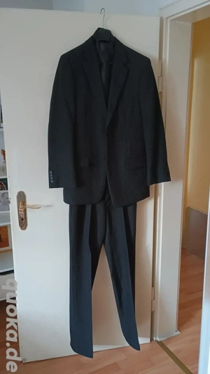 Nadelstreifen Anzug 