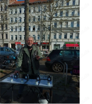 Aus Leipzig, sucht jüngere Frau 25 - 40 die reifere Männer interessant finden.