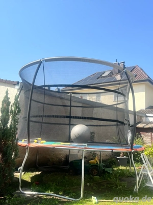 Trampolin