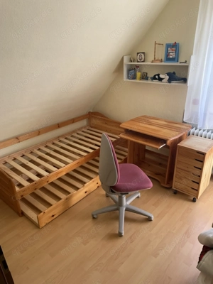 Kinderbett Jugendbett Gästebett Garnitur (Bett, Schreibtisch, Rolli, Drehstuhl)