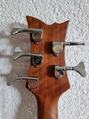 Ortega 5-Saiter Akustikbass Bild 3