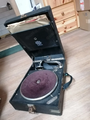 Koffergramophon mit 32 Platten  Bild 2