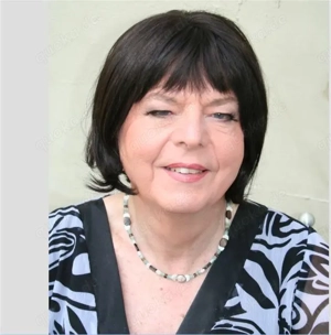 Dominante, phantasievolle und reife erfahrene TS Bizarrlady sucht den devoten Herrn Bild 3