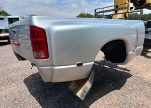 Dodge dually bed 