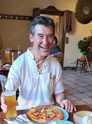 Freizeit - und Reisepartnerin gesucht