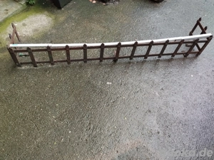 Blumenkasten Halter alt