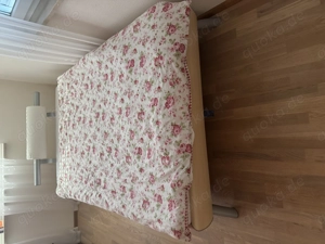 Schönes Jugendbett fast geschenkt 