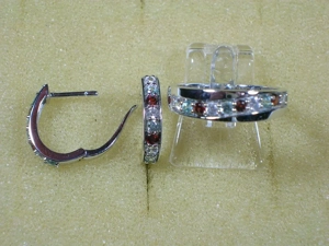 NEU: Set: Creolen + Ring Gr. 17 oder 19 375 Weiß-Gold Zirkon