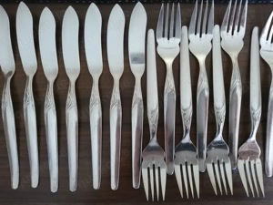 6 teilig versilbertes Besteck mit vorlege Besteck und Fisch Besteck