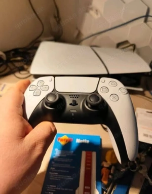 Playstation 5 mit 500 GB  Bild 2