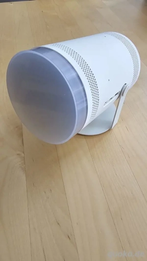 Samsung Beamer Freestyle 2nd Gen Beamer *Wie neu* LFF3C Full-HD 550 Lumen WLAN Bild 2 Samsung Beamer Freestyle 2nd Gen Beamer *Wie neu* LFF3C Full-HD 550 Lumen WLAN Bild 2