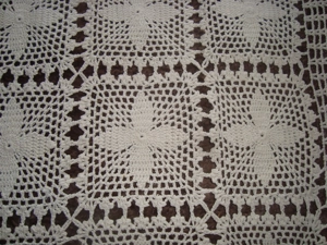 Häkeldecke-Echte Handarbeit Bild 3