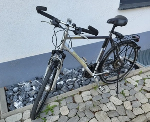 Hercules Herrenfahrrad Trekkingrad Magura Hydr. Bremsen Neuwertig