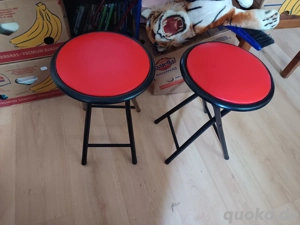 2 Hocker zu verkaufen 