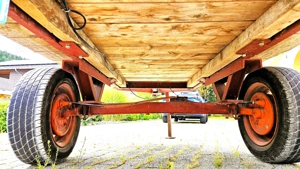 Traktor Anhänger - Oldtimer Neuer Holzaufbau, guter Zustand Bild 4