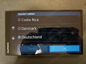 Garmin DriveSmart 65 mit Amazon Alexa Sprachassitent 