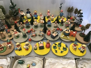 Werndt & Kühn verschiedene guterhaltene Figuren Erzgebirge