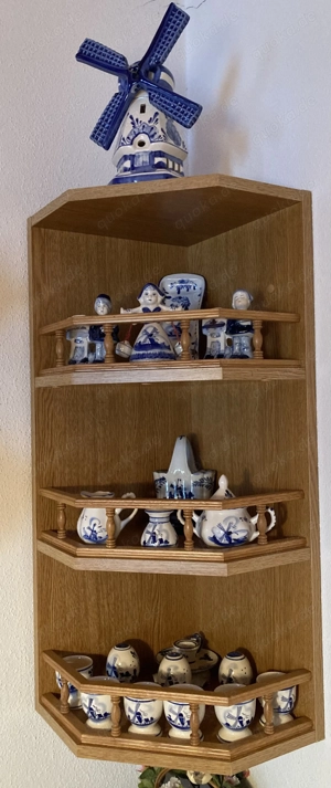 Eckregal mit Deko - Regal mit Deko