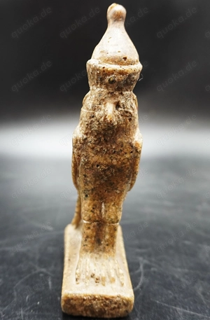 kleine ägyptische Horusstatuette, Stein-Polyamidmischung Bild 2