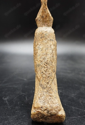 kleine ägyptische Horusstatuette, Stein-Polyamidmischung Bild 4