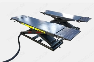 Scherenhebebühne Rostock mobil - KRÖMER - X47