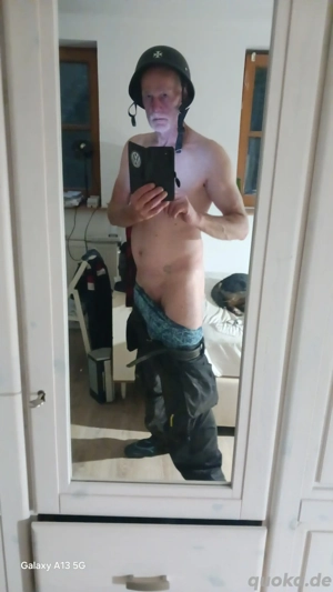 Handwerker, Klempner führt Arbeiten aus Handwerk gegen Sex mit der Hausfrau Fakefrei und Zuverlässig