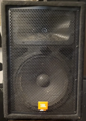 JBL JRX100 12"  Stage _ Front Speaker 250 Watt