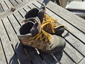 Wanderschuhe 34