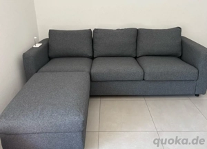 Couch mit Hocker und zwei Bezügen (grau&beige)